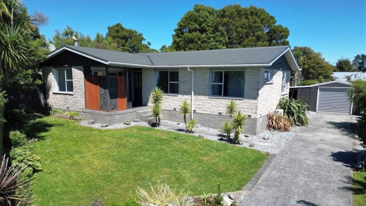 Greymouth House | Parkside Family Haven