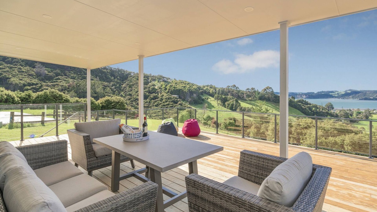 Whitianga House | Peace and Paradise - Whitianga Holiday Home