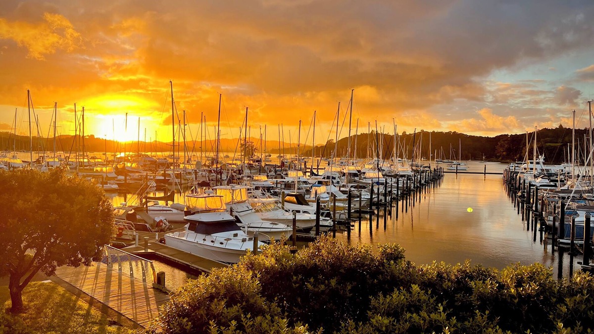 Opua Apartment | Peaceful Luxury Apartment in the heart of Opua Marina