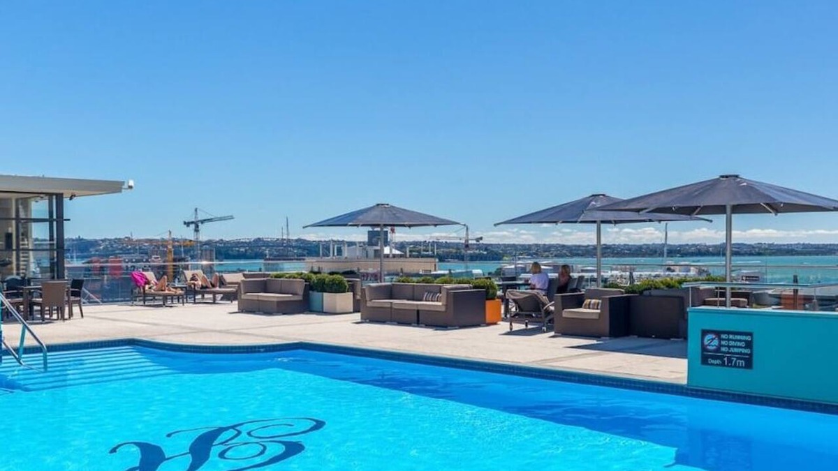 Auckland Central Business District Apartment | Perfect City Pad
