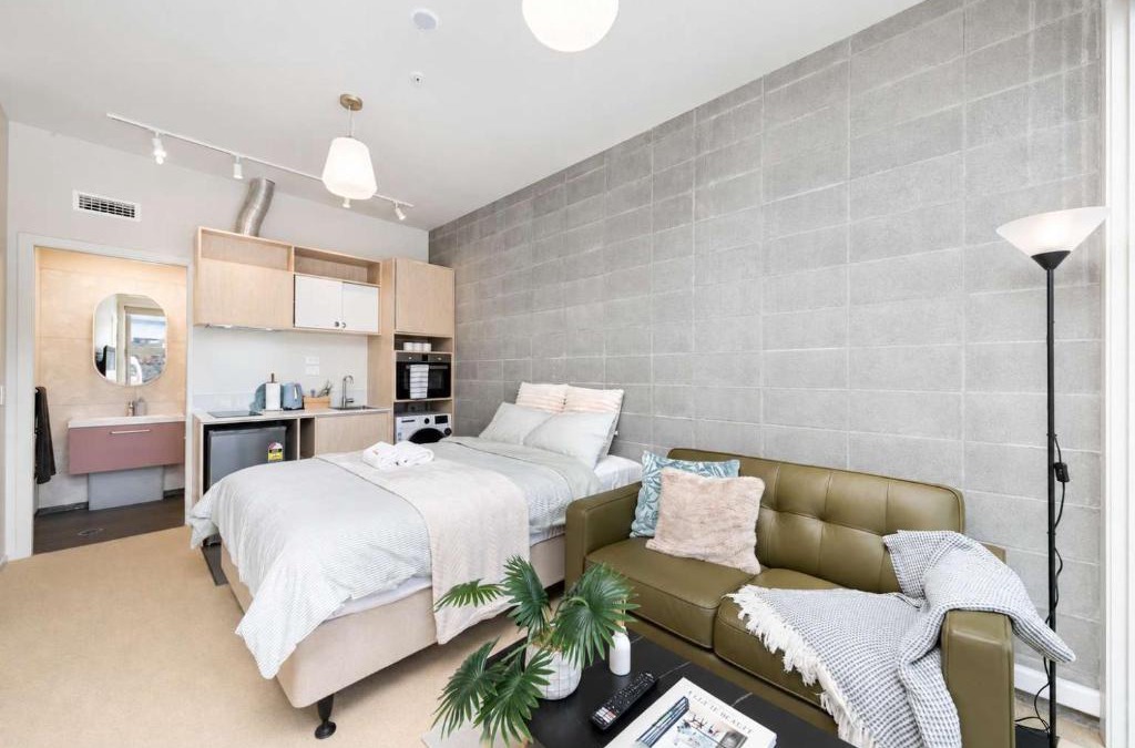 Petone Apartment | Petone City Studio with Balcony