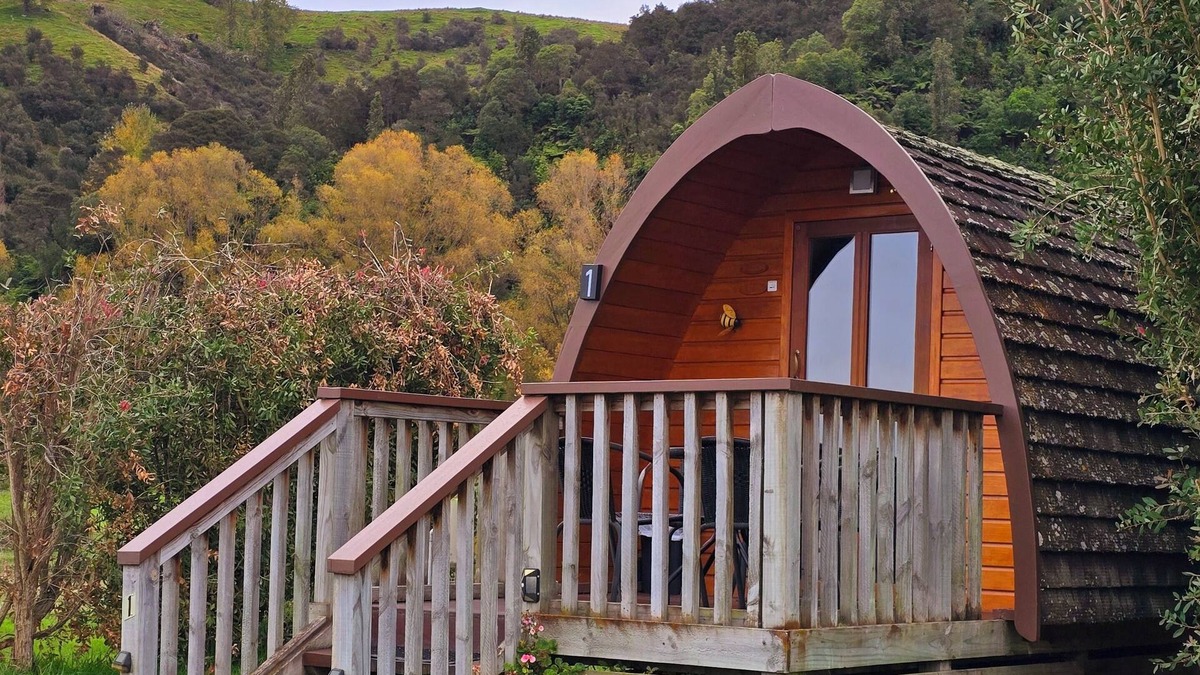 Mangaweka Cabin | Pod 1 at Flat Hills Cafe and Tourist Park (sleeps 4), right on State Highway 1