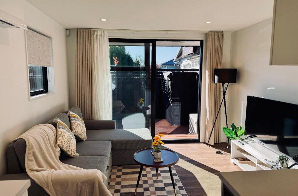 Riccarton House | Premium location - CBD & Hagley park
