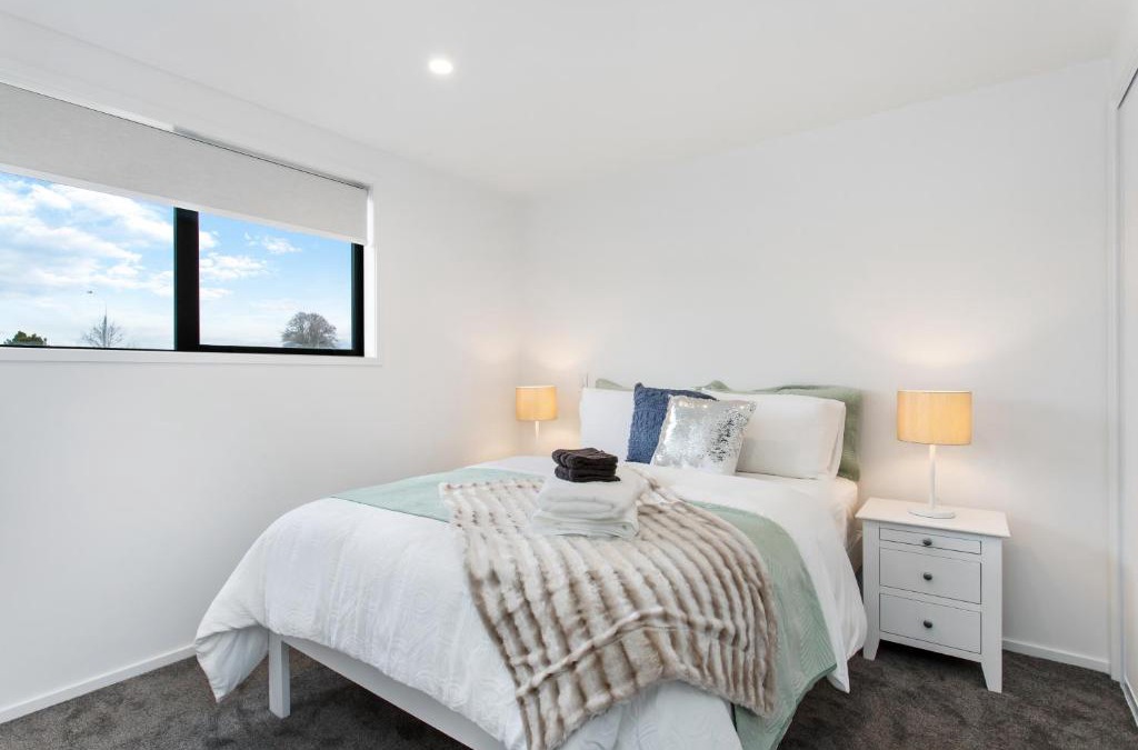 Addington Apartment | Prime Location Cosy Warm Free Off Street Park