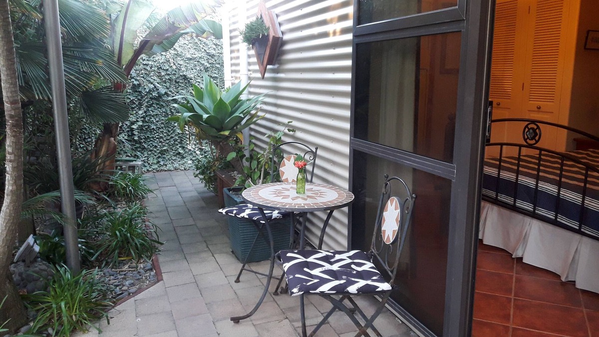 Himatangi Beach Bed & Breakfast | Private bed and breakfast studio in Himatangi Beach, New Zealand