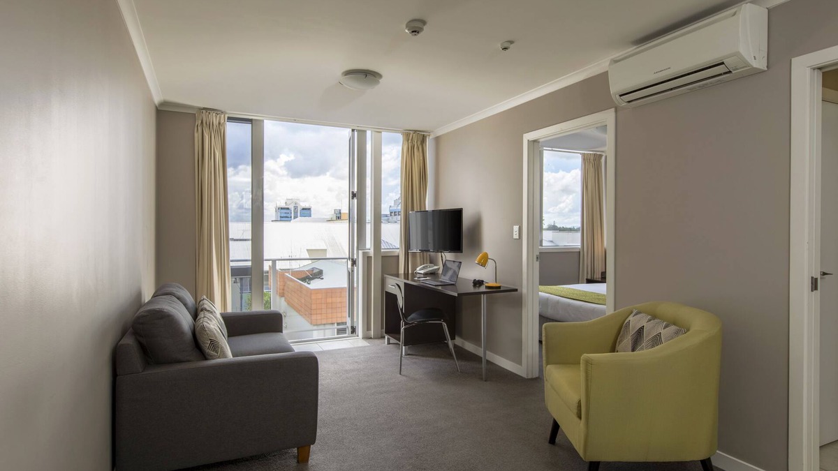 Hamilton Apartment | Quest On Ward