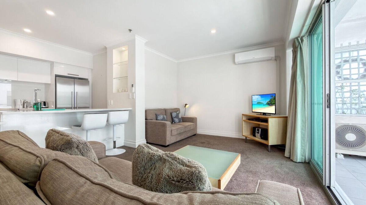 Auckland Central Business District Apartment | QV Stays Spacious Hideaway on the Wharf