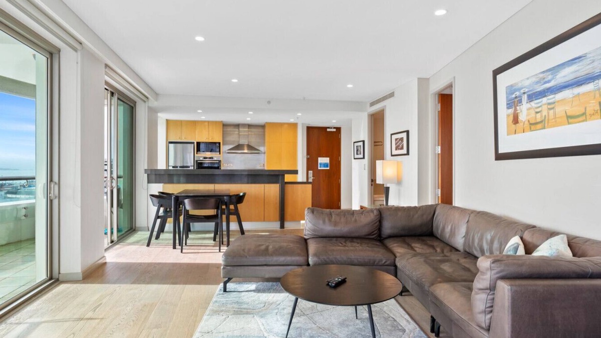 Auckland Central Business District Apartment | QV Stays Upscale Urban Sanctuary