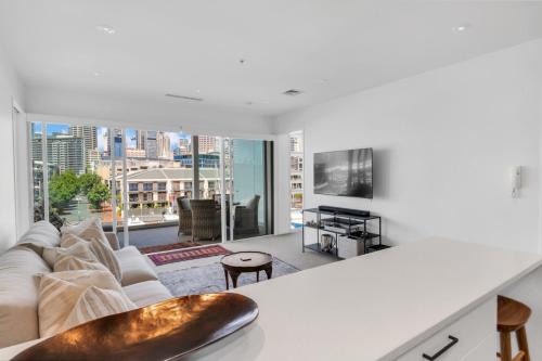 Auckland Central Business District Apartment | QV Stays Viaduct Sub Penthouse