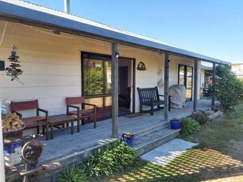 Southbridge House | Rakaia Huts Holiday Home