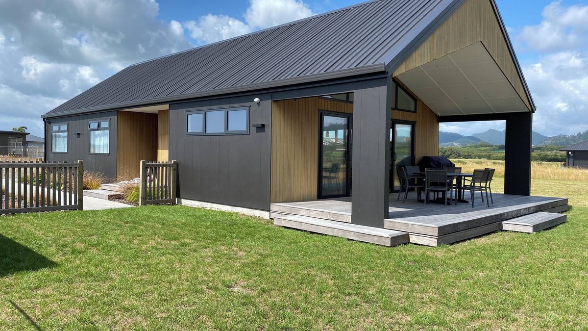 Waihi Beach House | Reely Great on Reel - Brand New Quiet Home minutes from beach