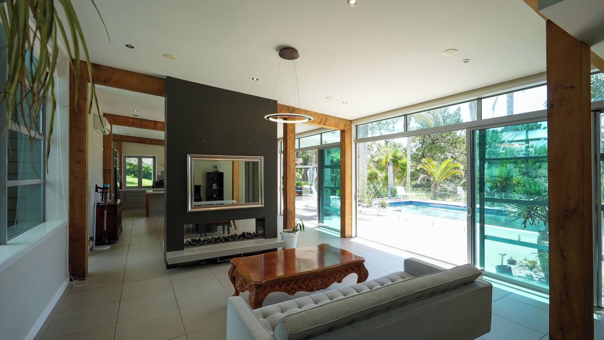 Lucas Heights House | Rest+Lush Bush+Pool+ Spa+BBQ+Private
