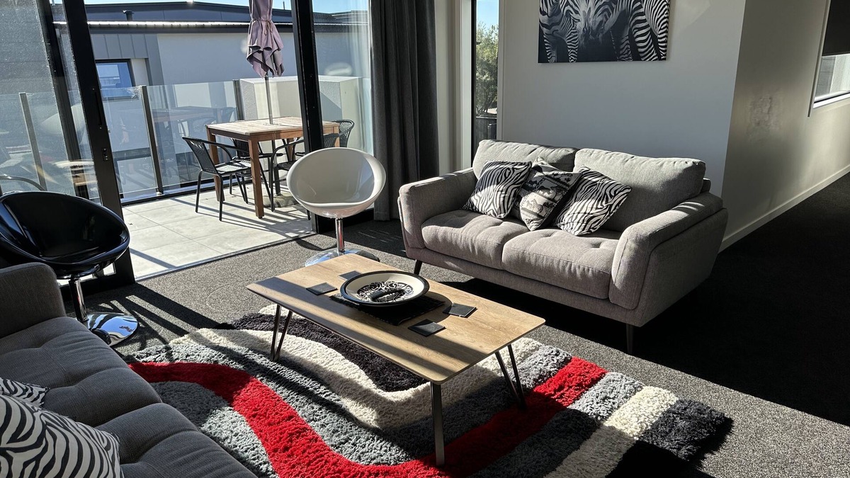 Richmond Apartment | Richmond Luxury Apartment