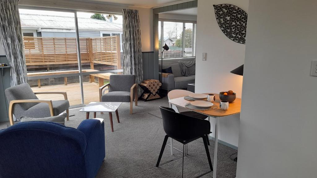Turangi House | River and Ridge Getaway