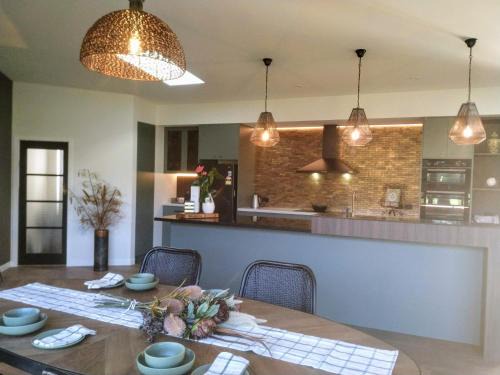 Palmerston North House | Riverside Retreat Entire home