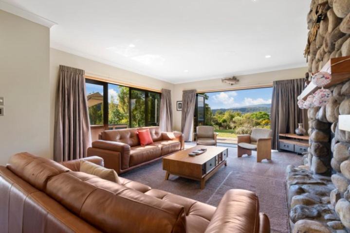 Lake Tarawera House | Riverstone Lake Tarawera