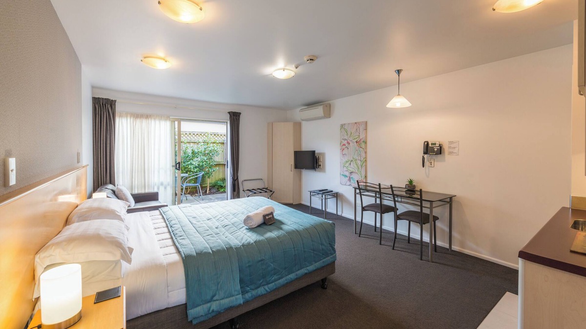 Riccarton Hotel | Roma on Riccarton Motel