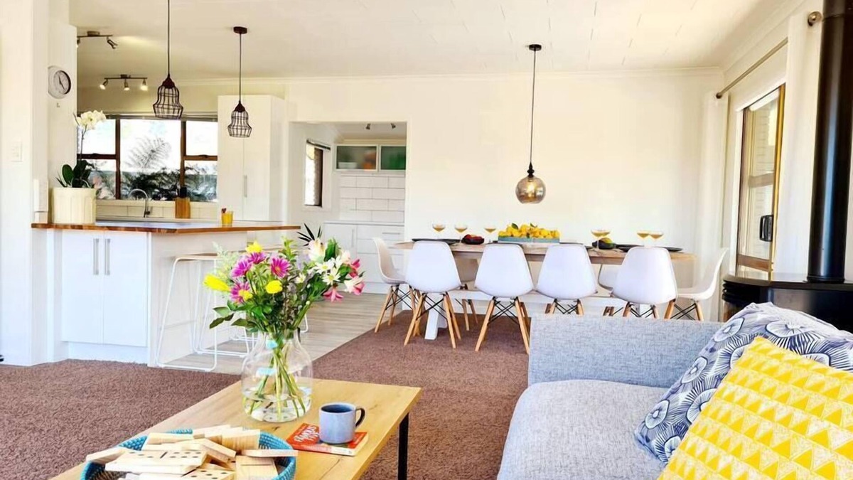 Rotorua House | Rotorua Paradise,heated pool,2×65" TVs,now 30% off