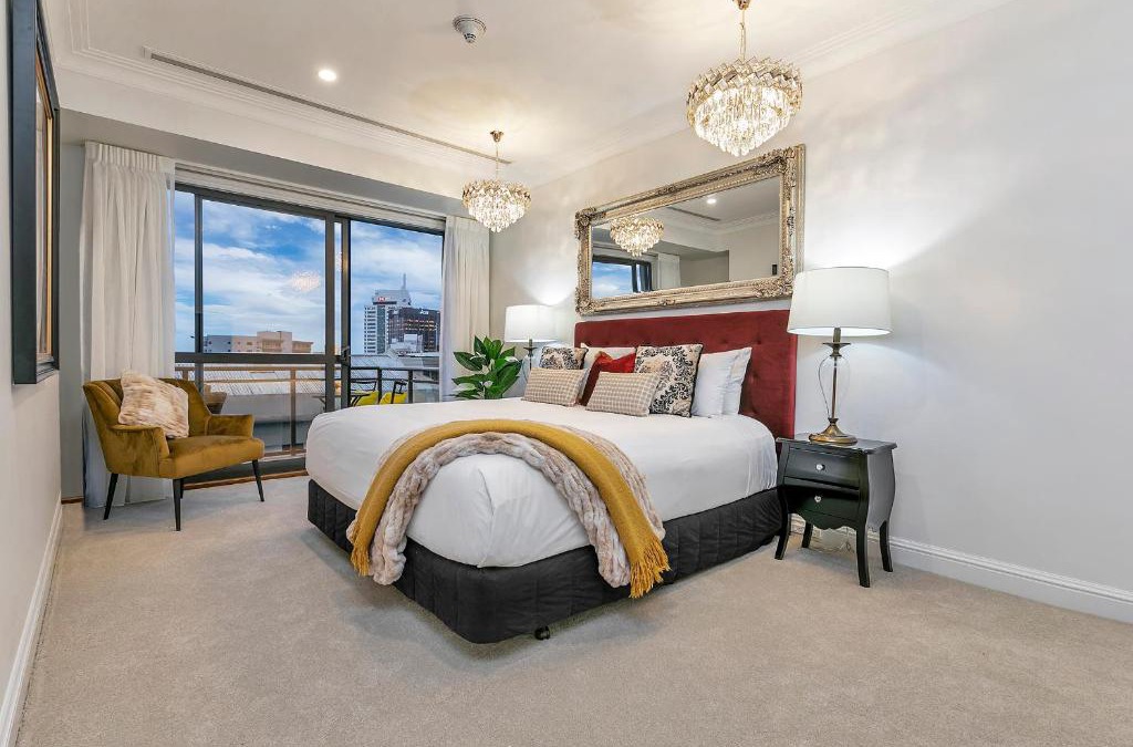 Auckland Central Business District Apartment | Royale Palace - Rooftop Pool &Spa