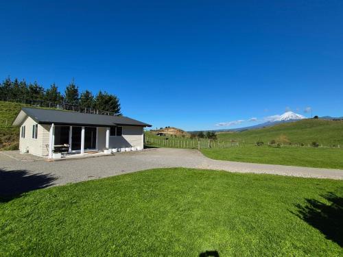 Omata Villa | Rural Stay - Guest house