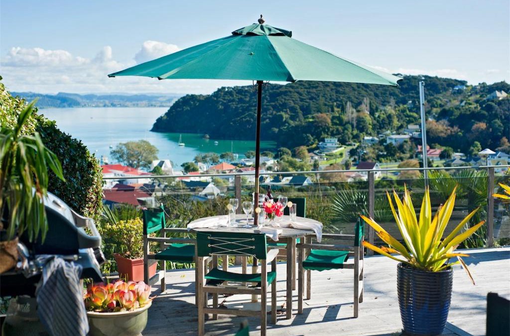 Russell House | Russell Accommodation - Views Over Russell - 3 Bedroom