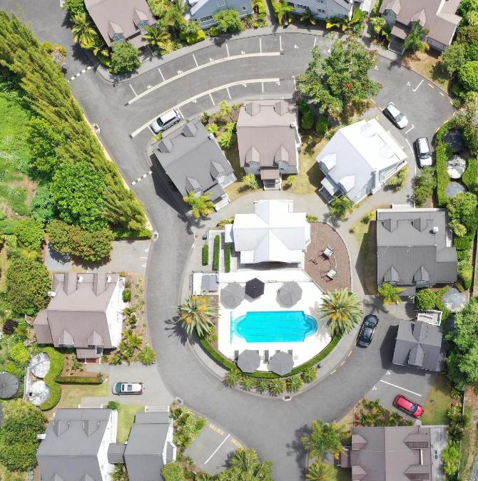 Russell House | Russell Cottages - Bellbird Cottage 3 Bedroom - POOL-SPA-BBQ
