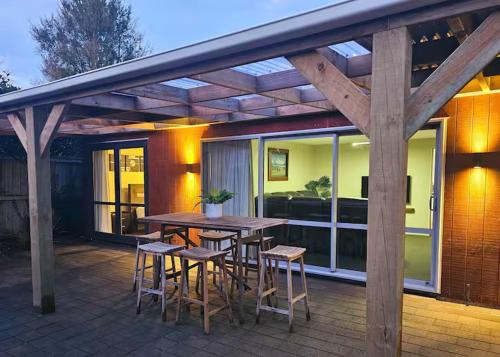 Methven House | Rustic Central Retreat