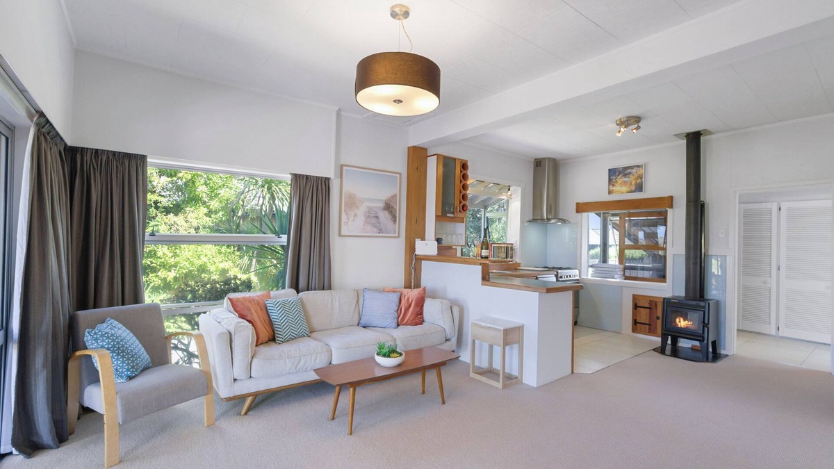 Papamoa Beach House | Sand Dune Sanctuary. Situated directly across the road from Papamoa Beach