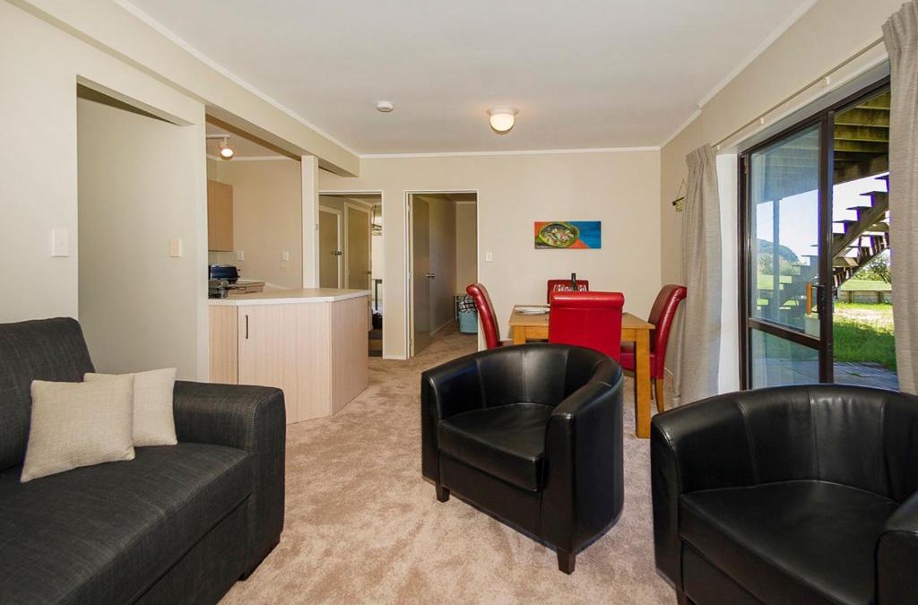 Whangamata Apartment | Sandy Doorstep - Whangamata Beachfront Apartment