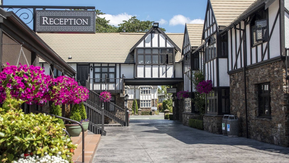Merivale Hotel | Scenic Hotel Cotswold