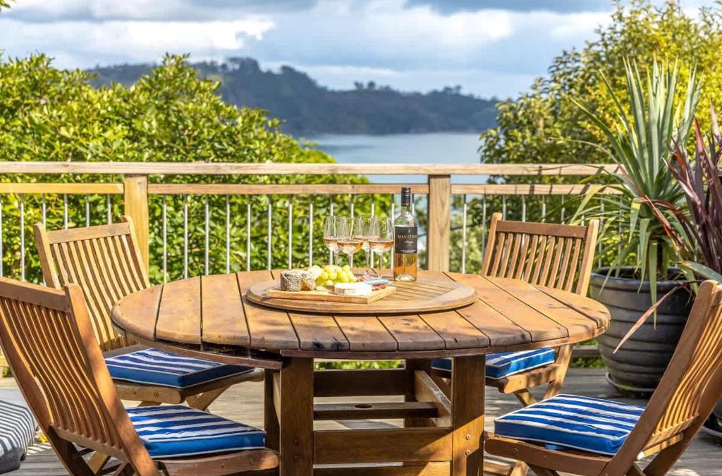 Onetangi House | Seahorse Cottage - Stay Waiheke