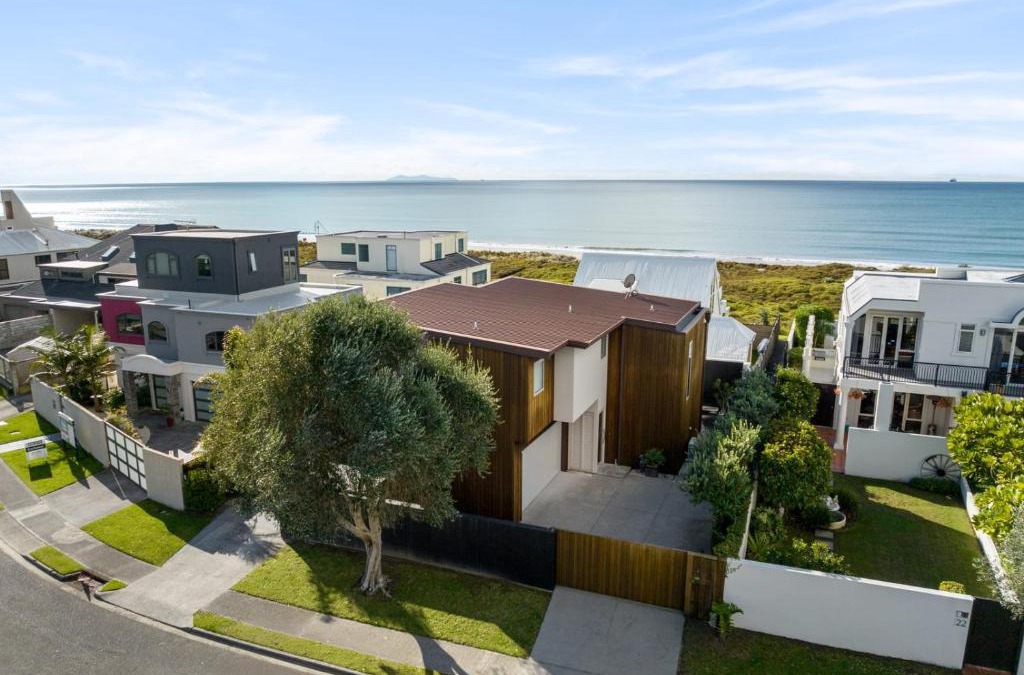 Mount Maunganui Apartment | Seascape on Sunbrae with Sea Views