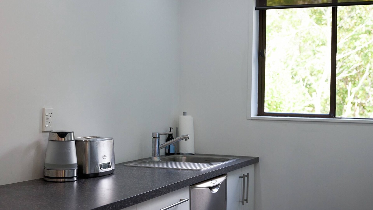 Kaikoura District House | Seascape Retreat - Kaikoura Holiday Home