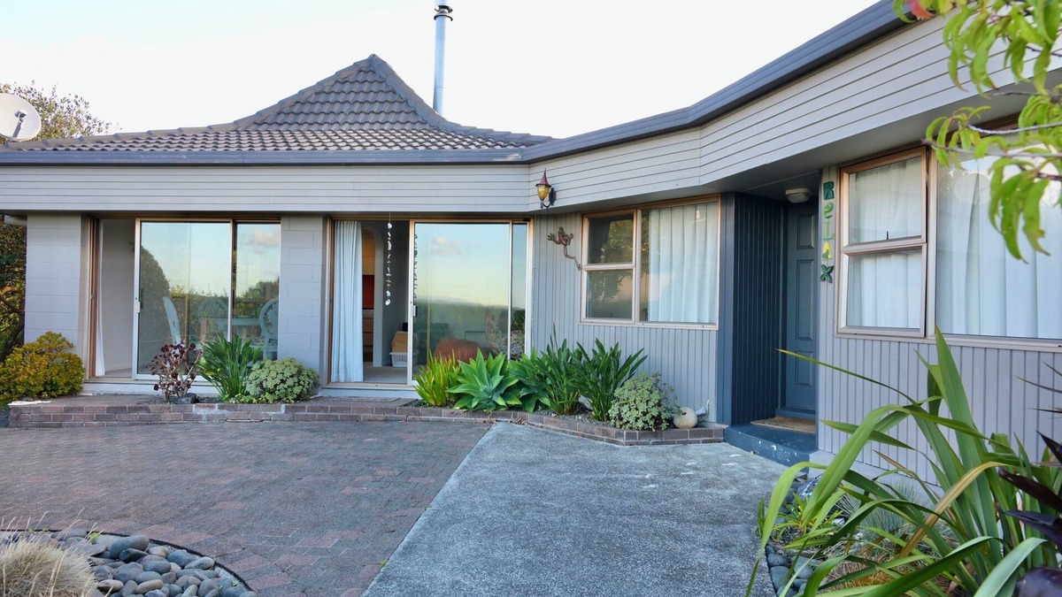 Shelly Park House | Seaview Pearl