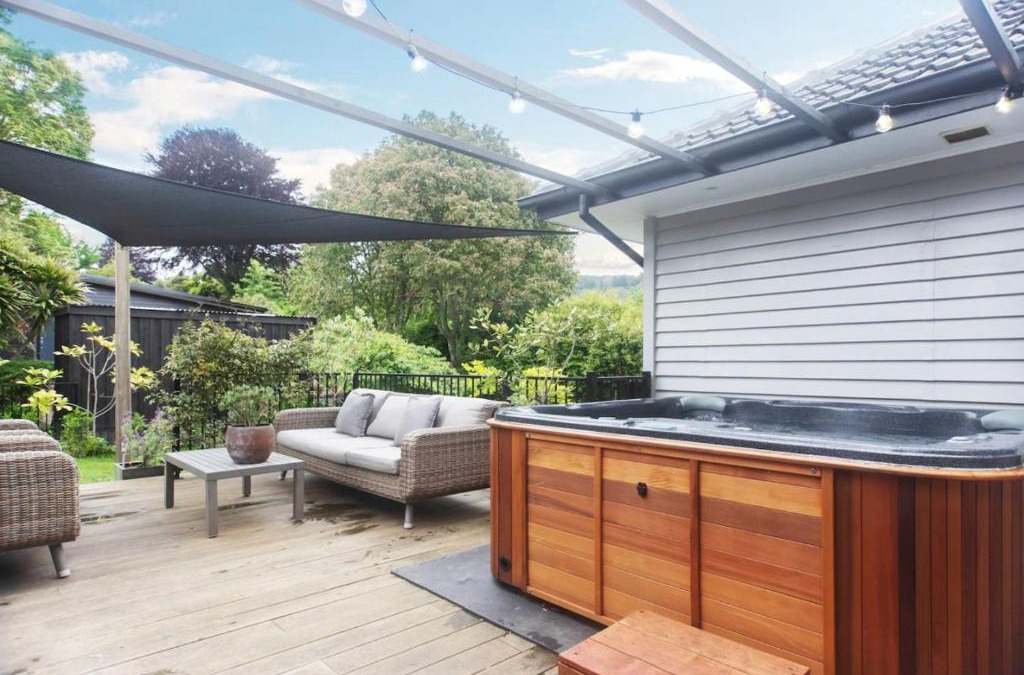 Lynmore House | Secret Garden House