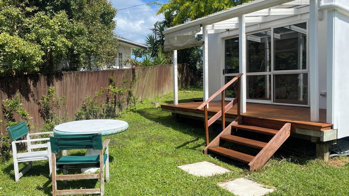 Torbay Cottage | Self Contained Cottage in Torbay by the Sea