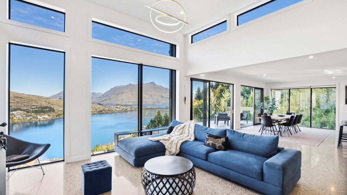 Frankton Villa | Sky Villa B on Rankin