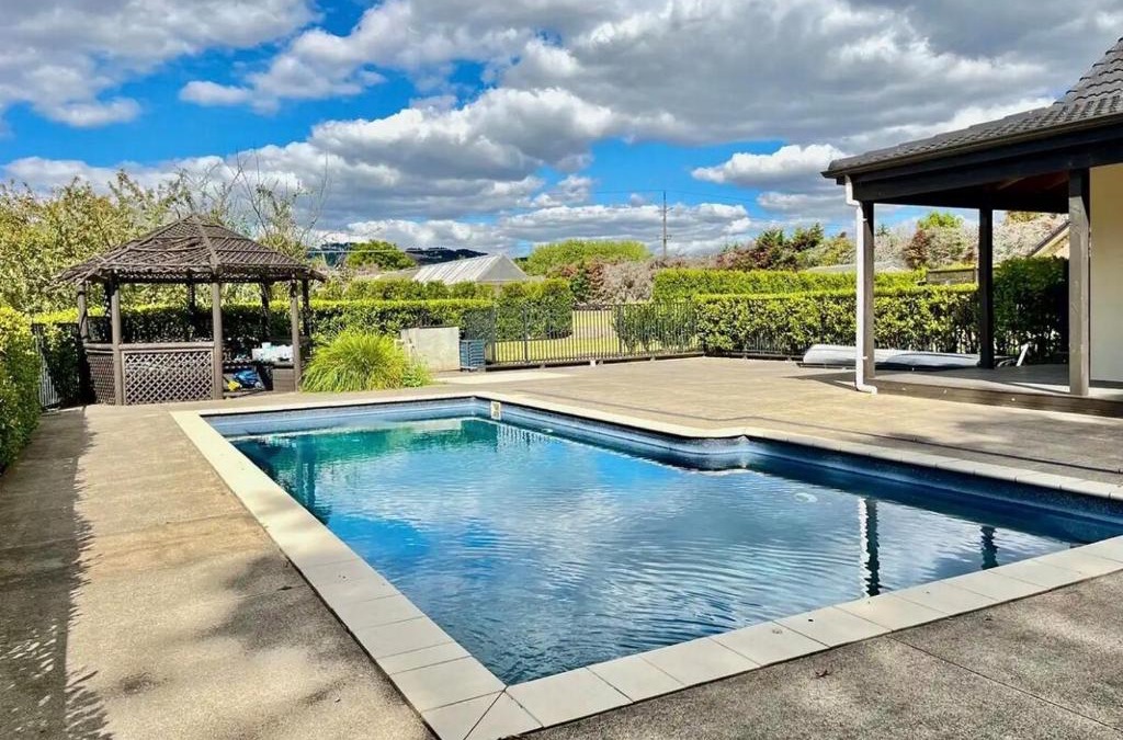 Drury House | Solstice House &Pool -Perfect outdoor entertaining