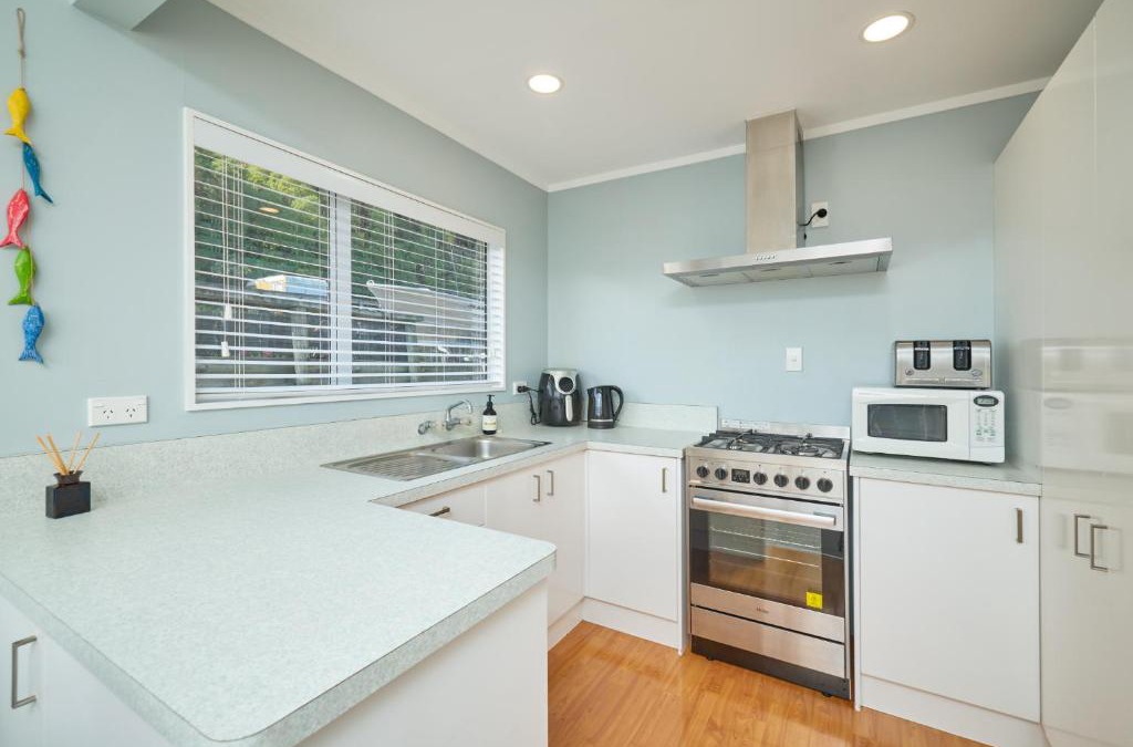 South Bay House | South Bay, Cosy, BBQ Area - KK61334