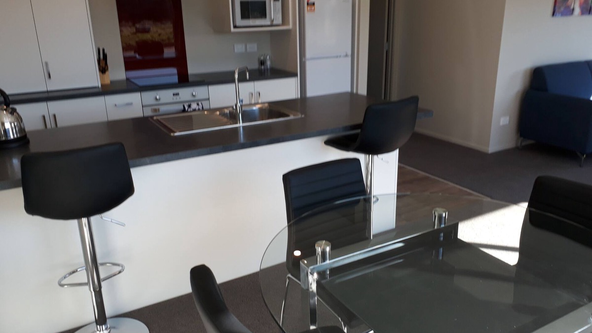Invercargill House | South City Accommodation Unit 2