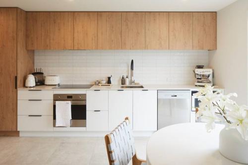 Christchurch City Centre House | Spacious 3 Bedroom Townhouse Steps from the CBD