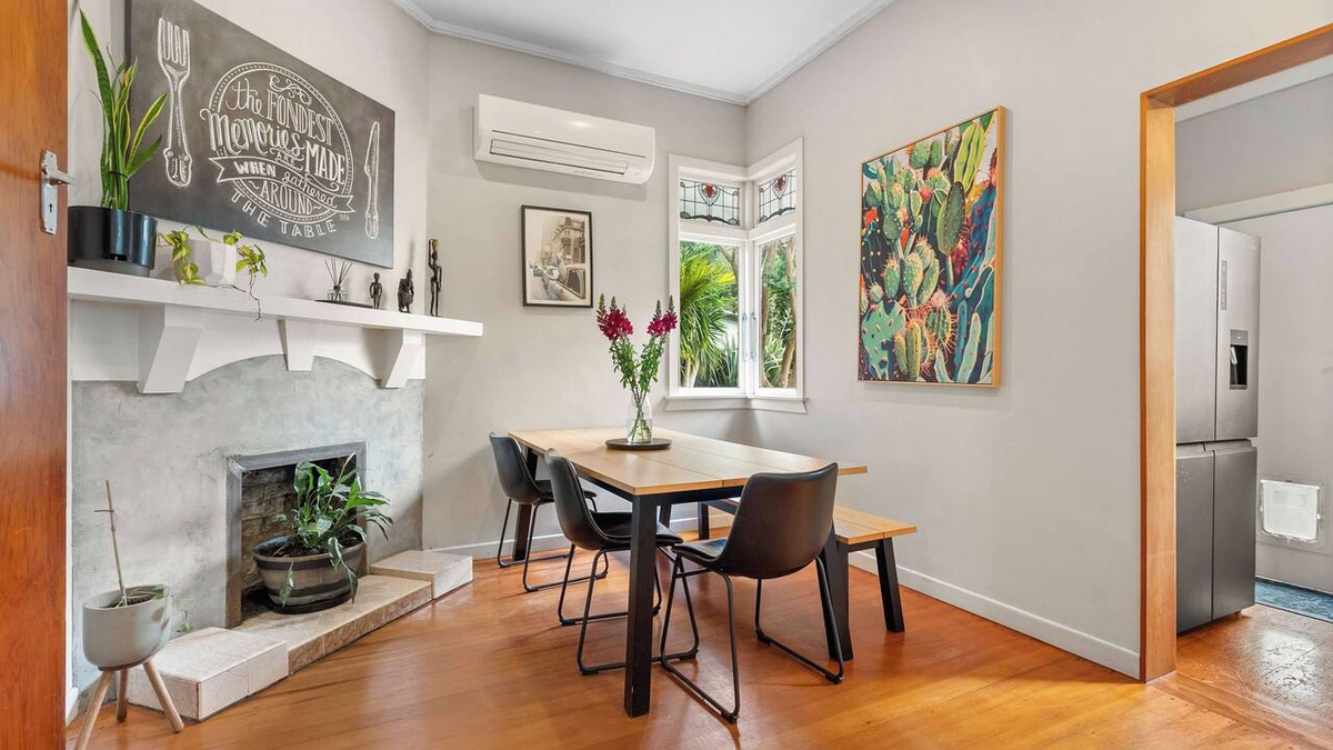 Whangarei House | Spacious 3 Bedroom Villa in Central Whangarei
