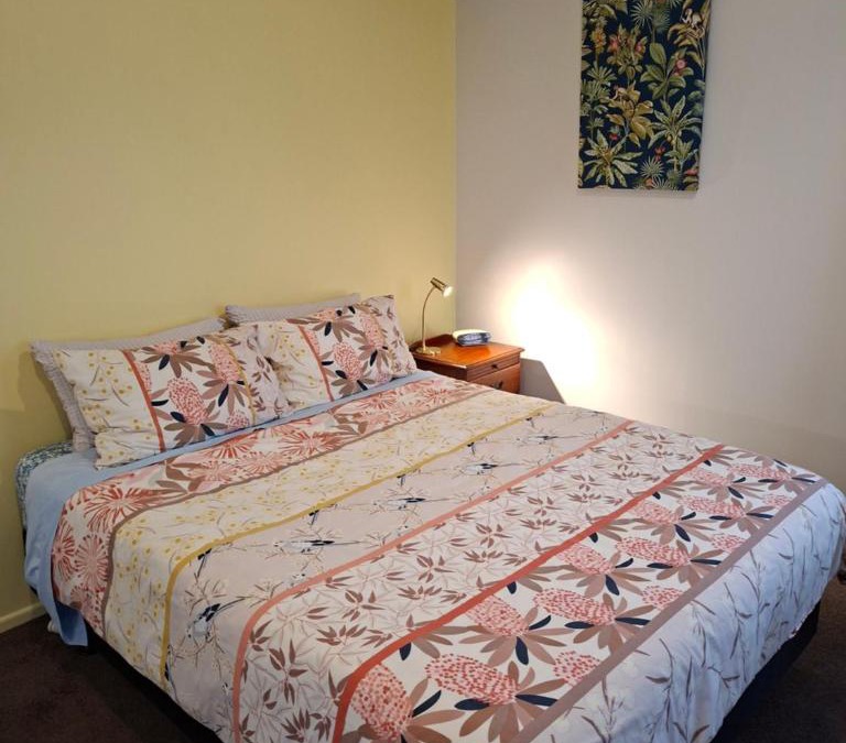 Hamilton East House | Spacious bedroom so close to Hamilton Gardens