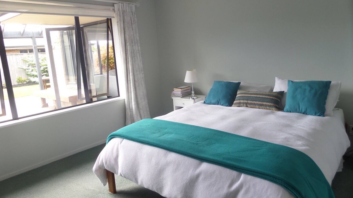 Stoke House | Spacious in Stoke