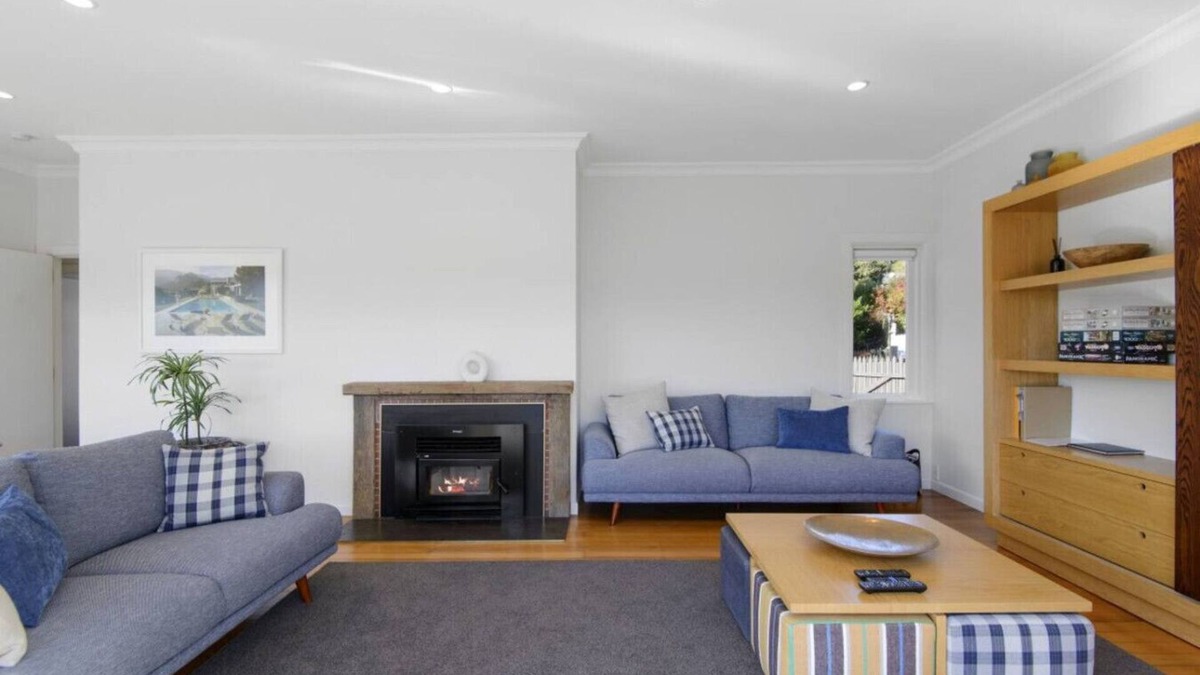 Akaroa House | Spacious Sunny Family Home in Akaroa