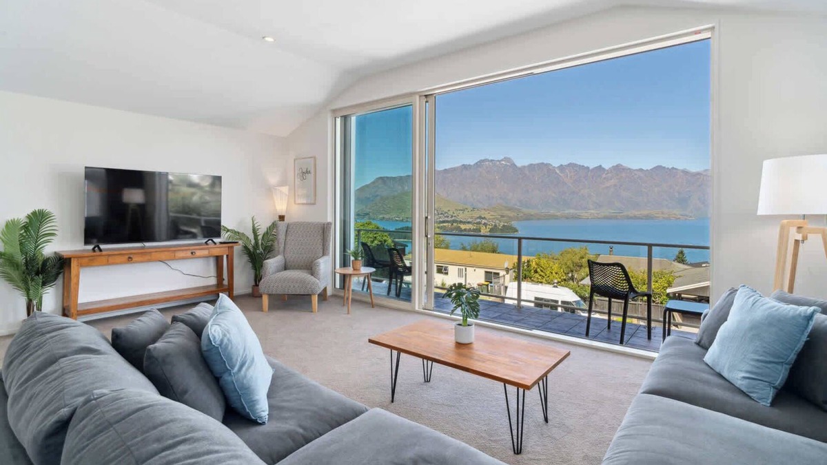 Fernhill House | Spectacular views, large 3-bedroom house