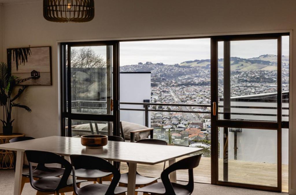St. Clair House | St Clair Heights Panoramic Views