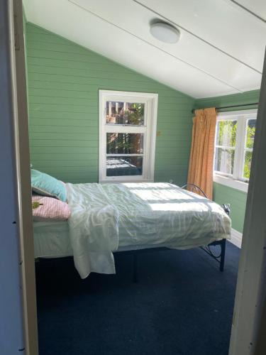 Dunedin House | Starry Hill Cottage