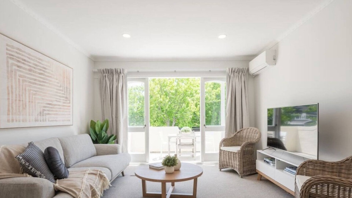 St. Heliers House | Striking Coastal Retreat in Heart of St Heliers
