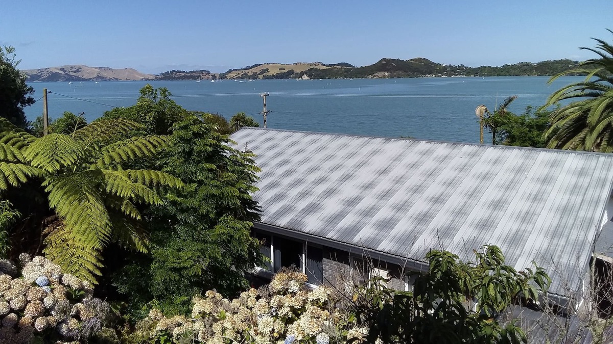 Coromandel House | Stunning Harbour/Island Views - Spacious Open Plan Living.